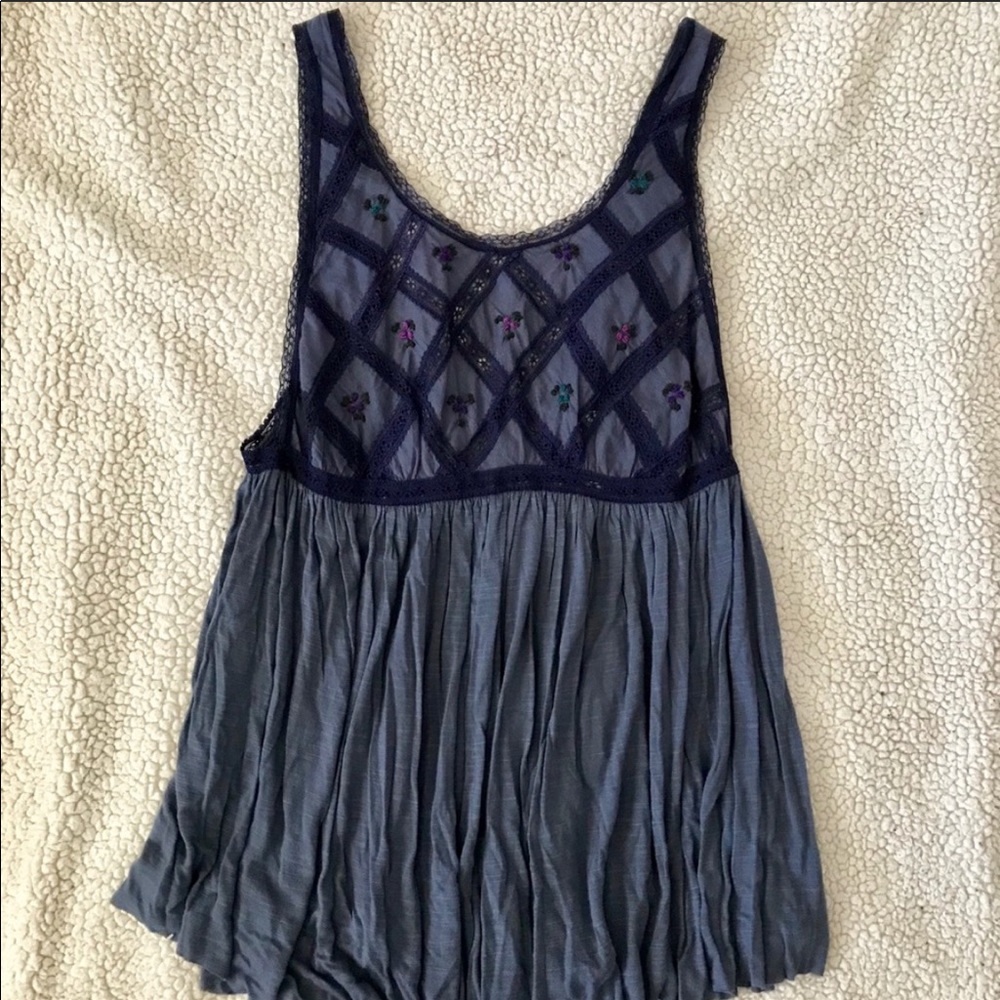 NWOT ✨ Free People baby doll embroidered tank top